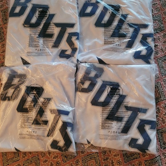 Tampa Bay Lightning 2022 Stadium Series Jersey DEADSTOCK Size 52 - Picture 2 of 4